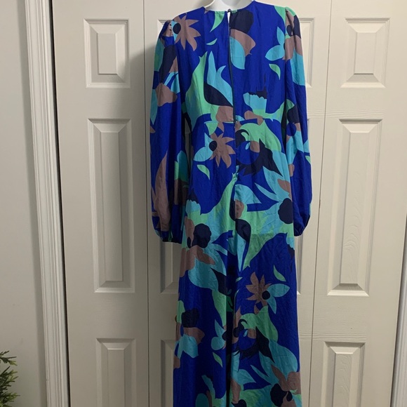 Fashion Nova Blue and Green Patterned Dress - Picture 5 of 5
